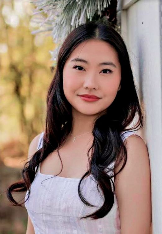 Kalia Vang